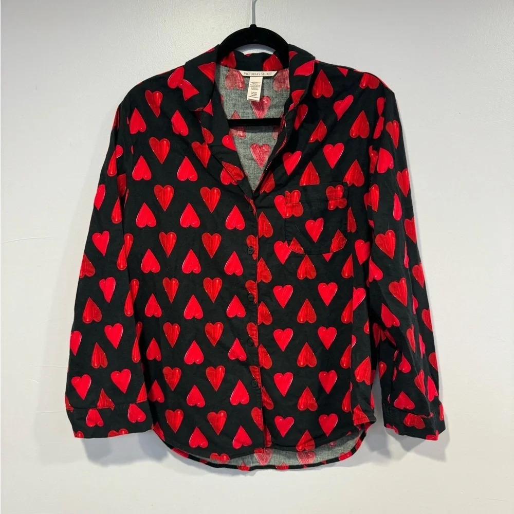 Victoria’s Secret all over heart print size small
